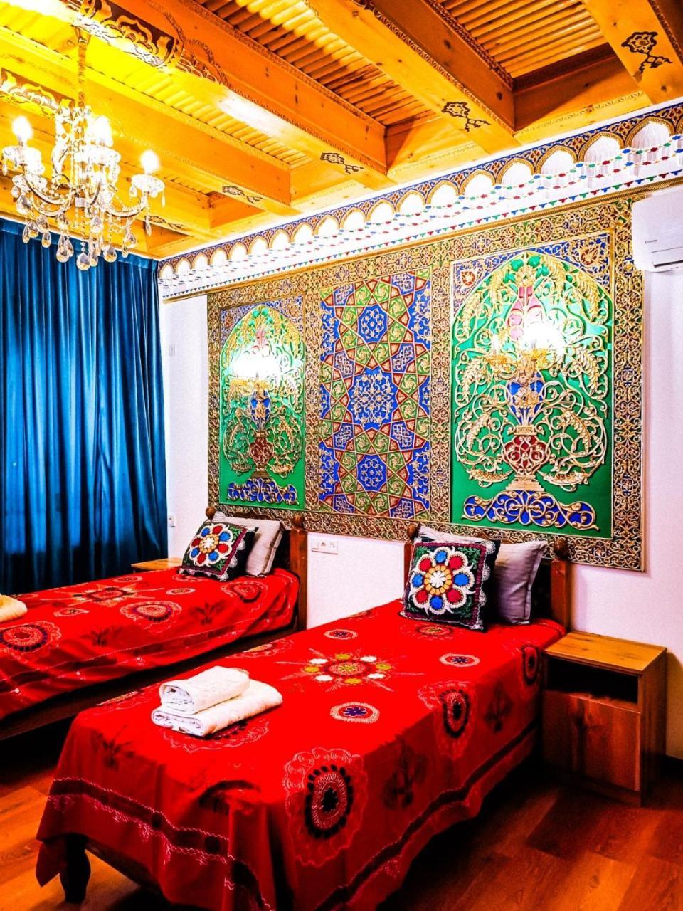 Meros Hotel Buchara Exteriör bild