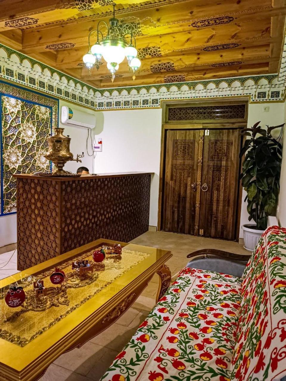 Meros Hotel Buchara Exteriör bild