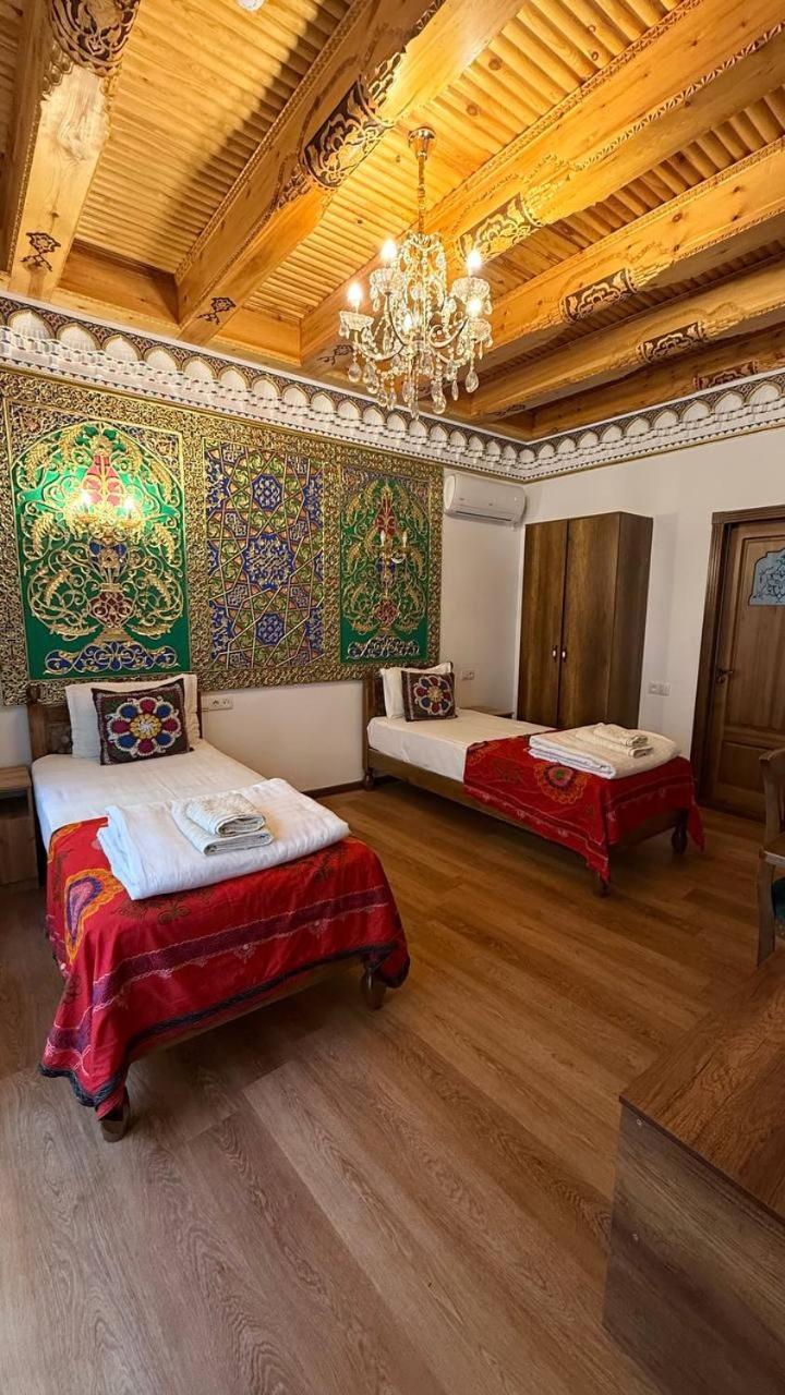 Meros Hotel Buchara Exteriör bild