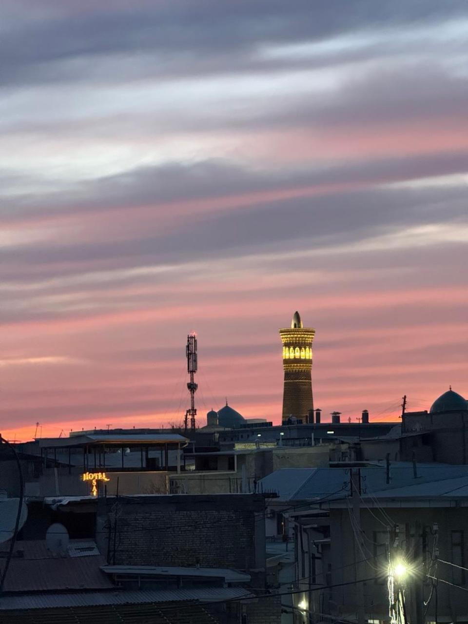Meros Hotel Buchara Exteriör bild
